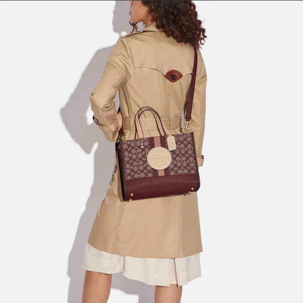NWT Coach Dempsey Carryall In Signature Jacquard With Stripe And Coach Patch - Picture 10 of 10